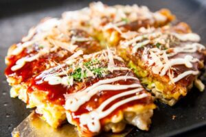 What kind of food is okonomiyaki? Introducing the charm and how to make it!