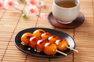 Surprise yourself with the charm of dango(dumplings), a heart-warming Japanese sweet.